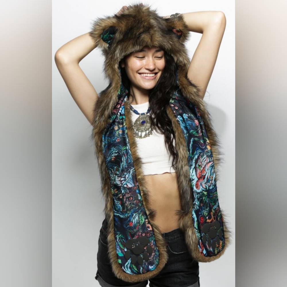 Spirithoods Artist Collab JP Grizzly CE Hood